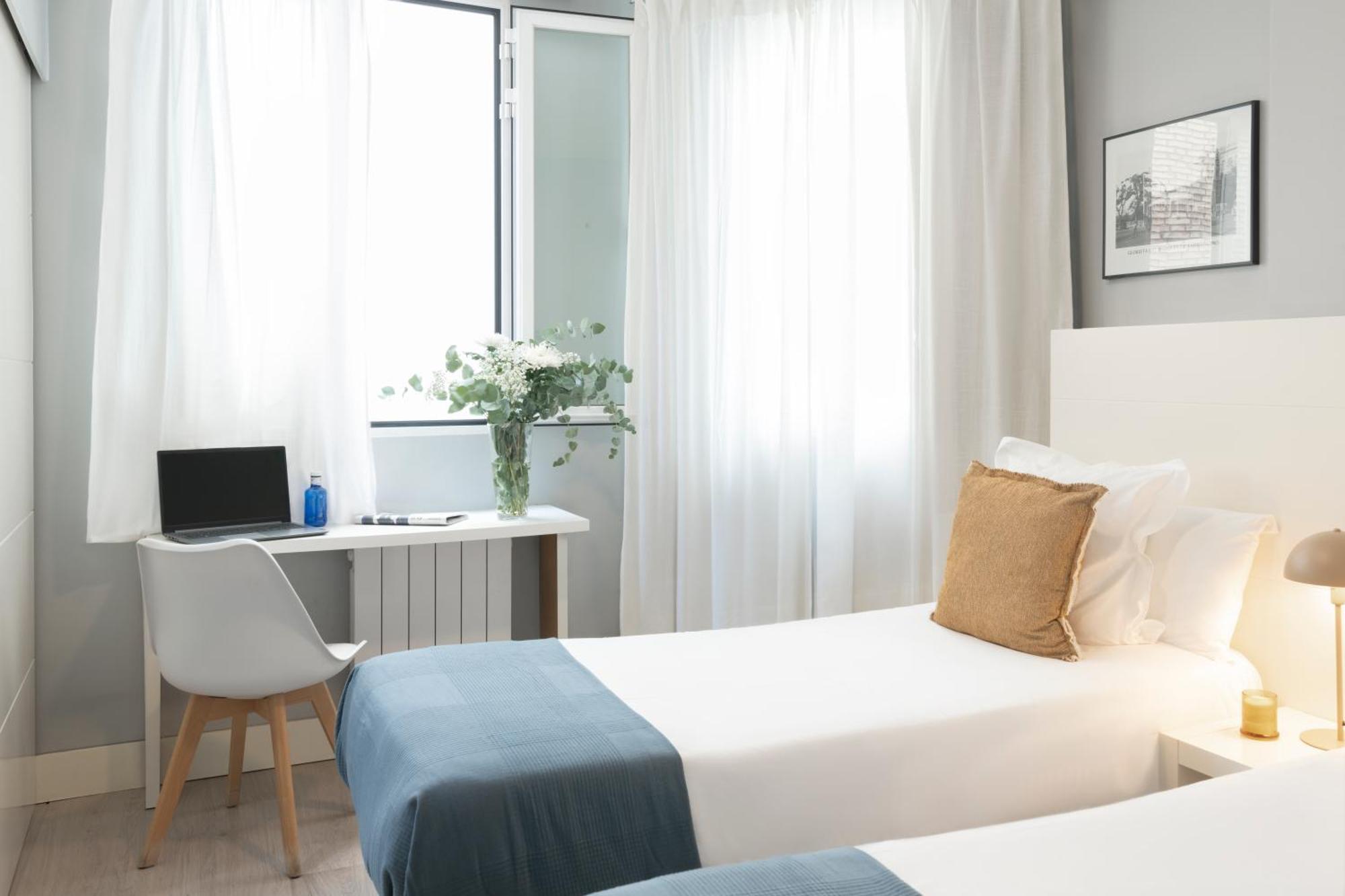 8Rooms Madrid, Smart Self Check-In Rooms — Photos 1